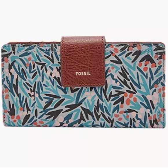 Fossil Handbags - Fossil Logan RFID Tab Clutch Wallet